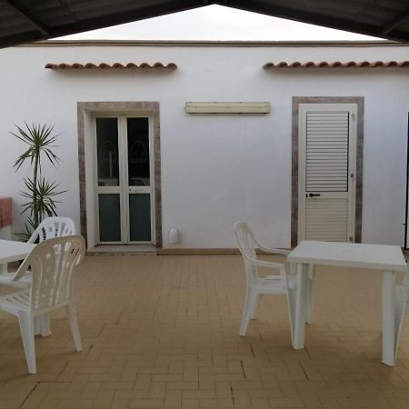 Sicilia Mare Hotel Порто Пало Екстериор снимка