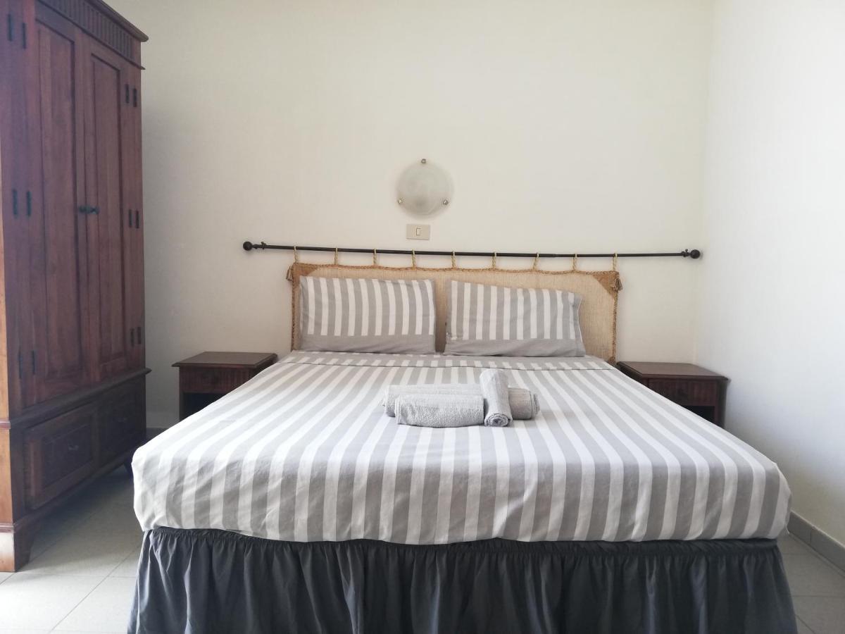 Sicilia Mare Hotel Порто Пало Екстериор снимка