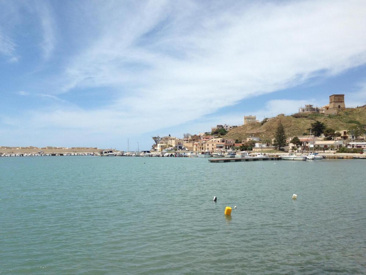Sicilia Mare Hotel Порто Пало Екстериор снимка